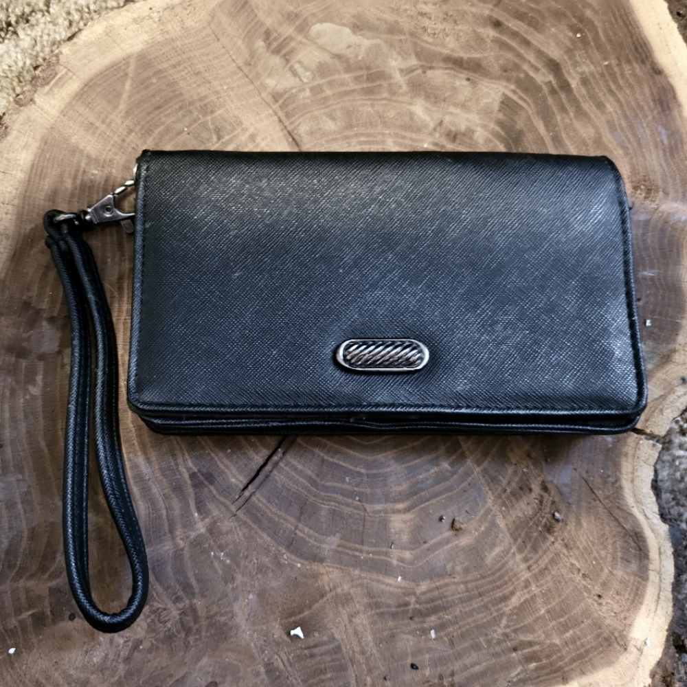 Wallet purse.